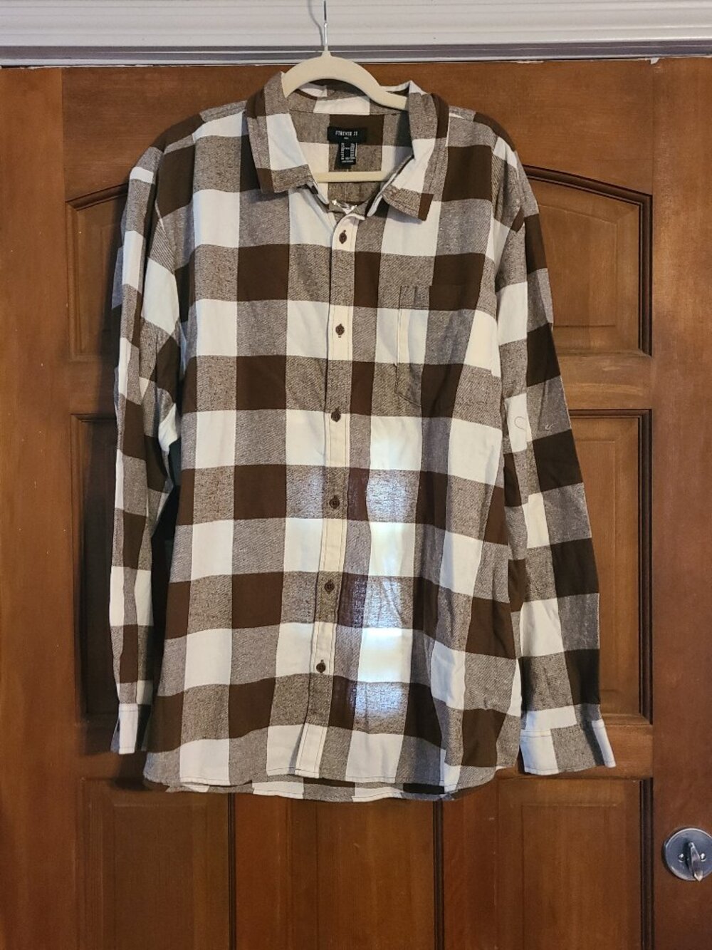 FOREVER 21 Flannel Men's L Brown/White Button-Up Shirt Chocolate Cream NWT